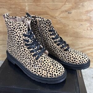 Pierre Dumas‎ women's combat boots Sz. 9 Cheetah print black/brown comfort